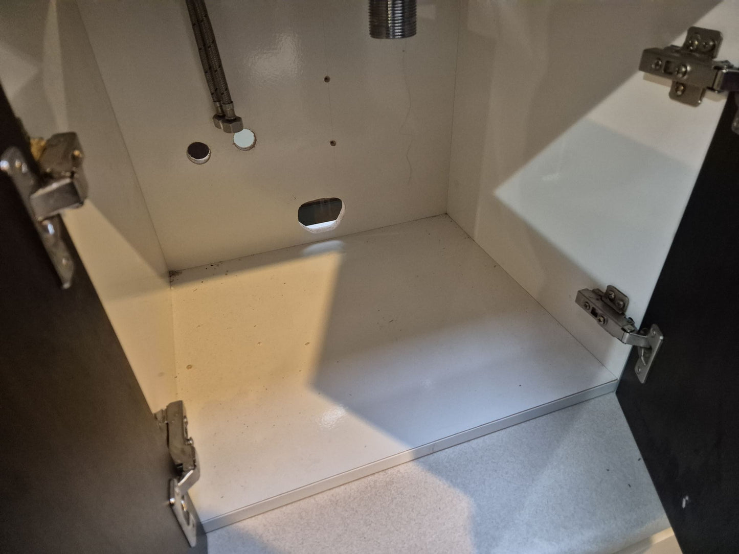 Wall Mounted Vanity with Mixer 820 L x 470 D