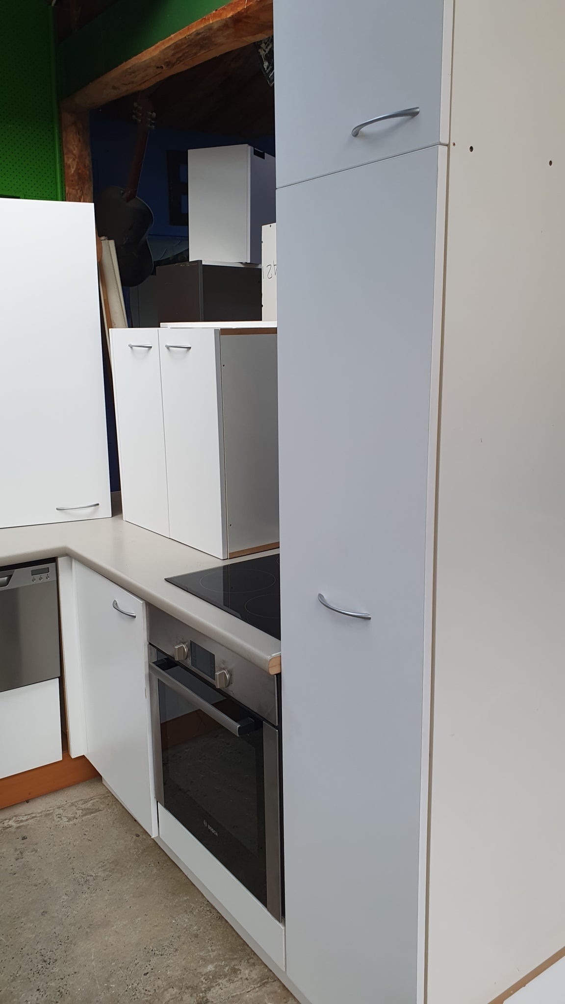 Near new kitchen excellent condition, soft close draws & cupboards
