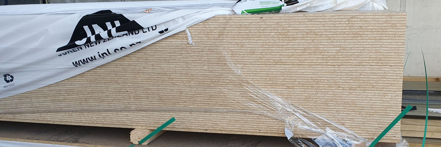 Interior wall linings, Triboard, flat finish 2400 x 1200 x 10mm