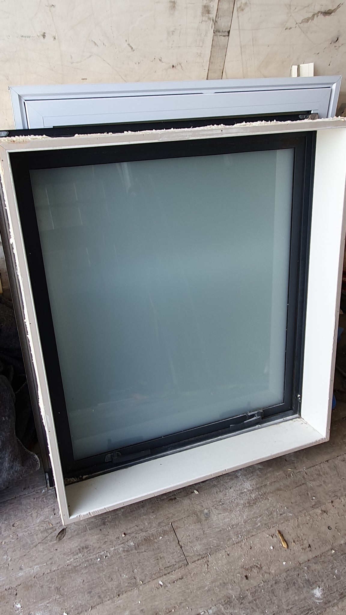 JOB LOT OF DOUBLE GLAZED JOINERY - GREY FRIARS