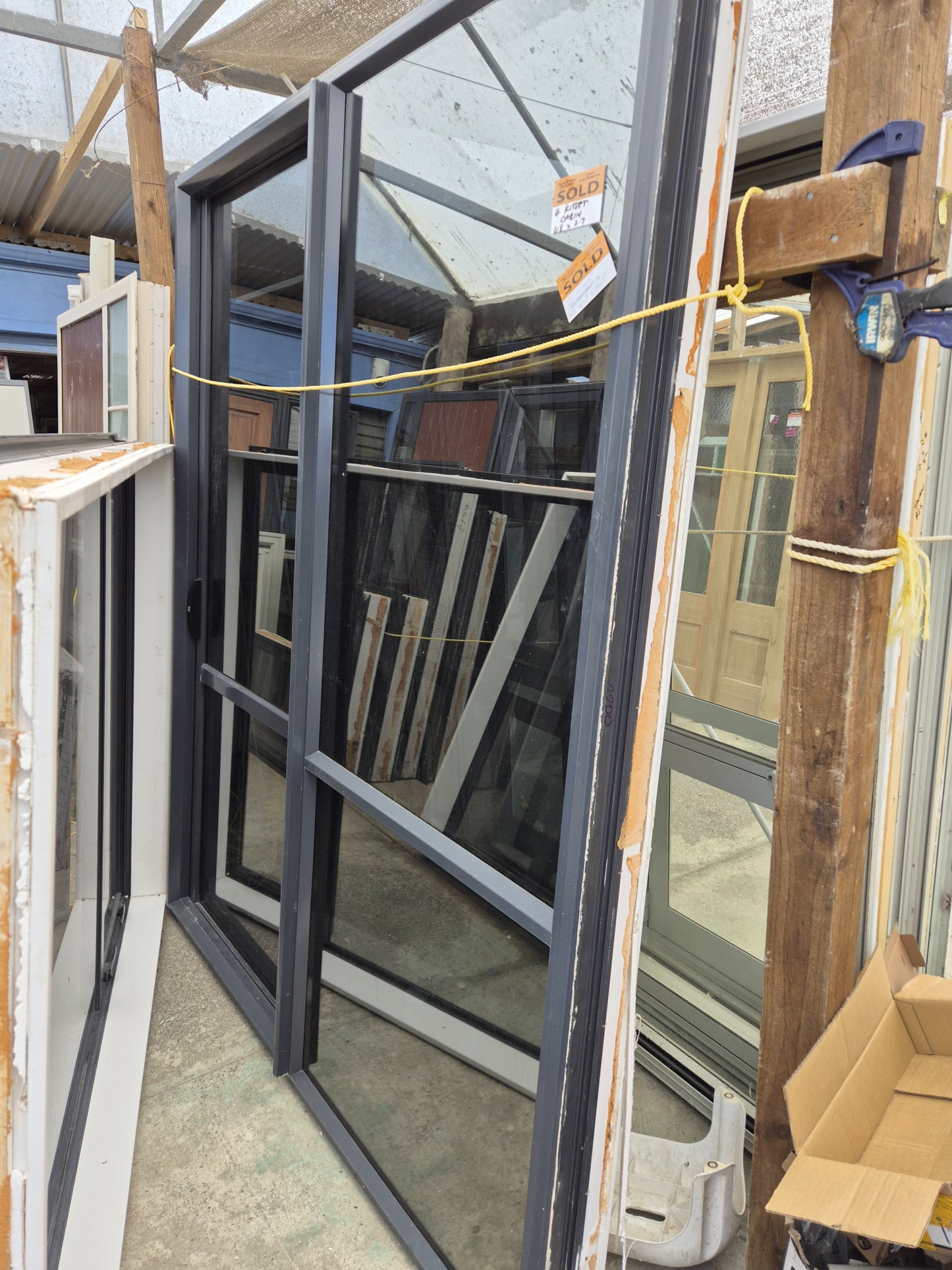 FRAMES & JOINERY 4.8 x 2.7m