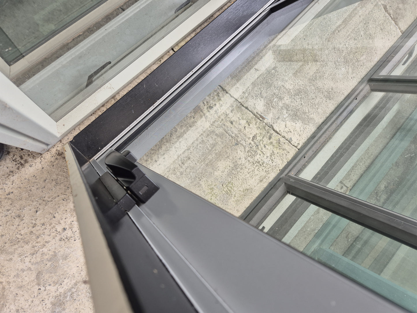 DOUBLE GLAZED SLIDING WINDOW 1245 H x 1510W