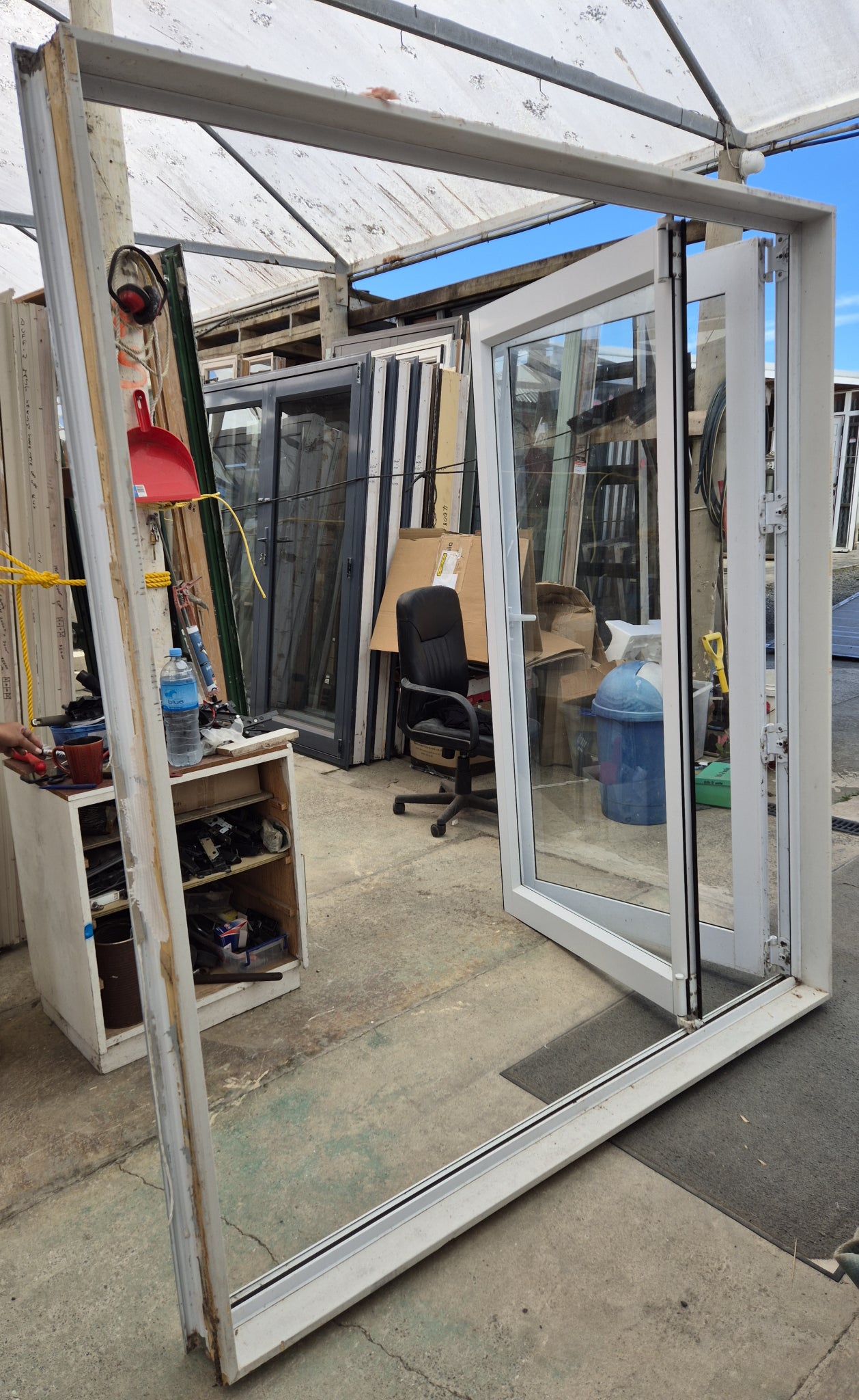 White 2 Leaf Full Pane Bifold Door 2 m H x 1.8 m W #BD0001
