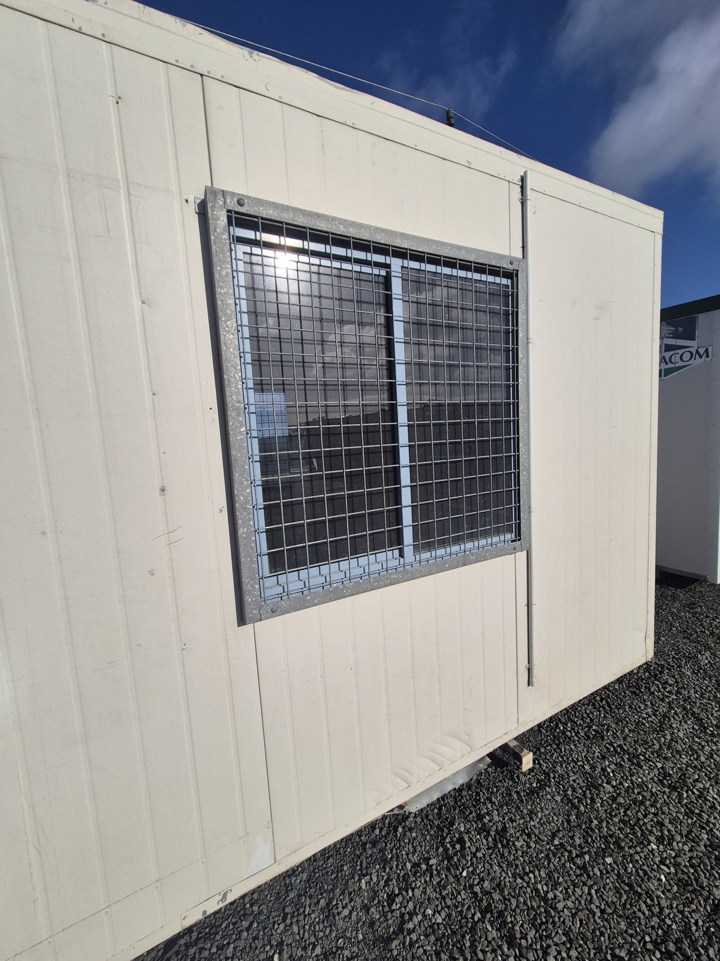 DRY 6 m x 3 m Portable Lunch Room / Site Office