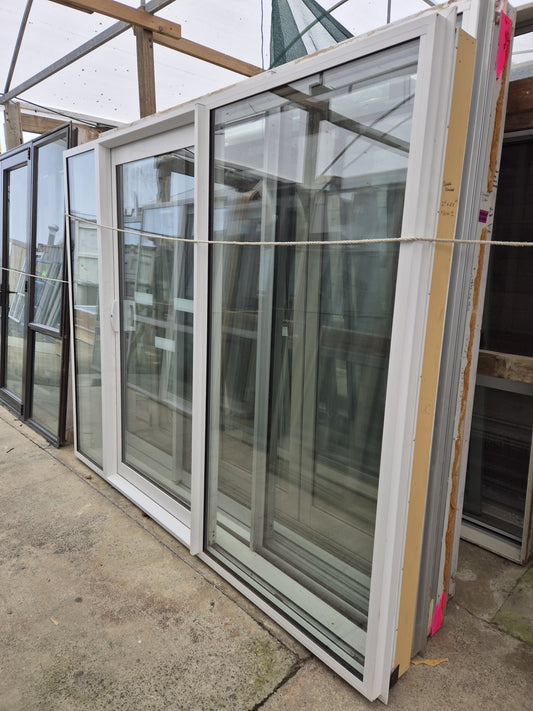 Near New Double Glazed White Ranchslider 2 H x 2.5 W #R1934