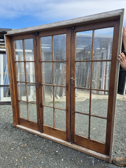 Colonial (8 lites), Cedar Bifolding Doors 2100 x 2100