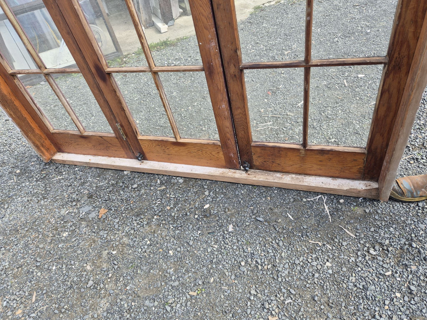 Colonial (8 lites), Cedar Bifolding Doors 2100 x 2100