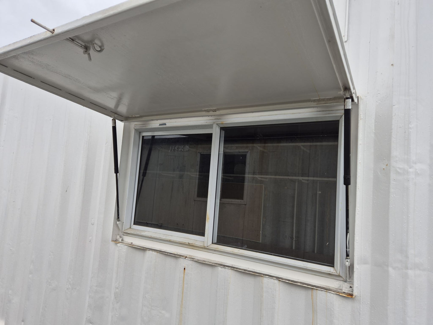 20ft High Cube Shipping Container / Site office conversion with secure shutters & wired