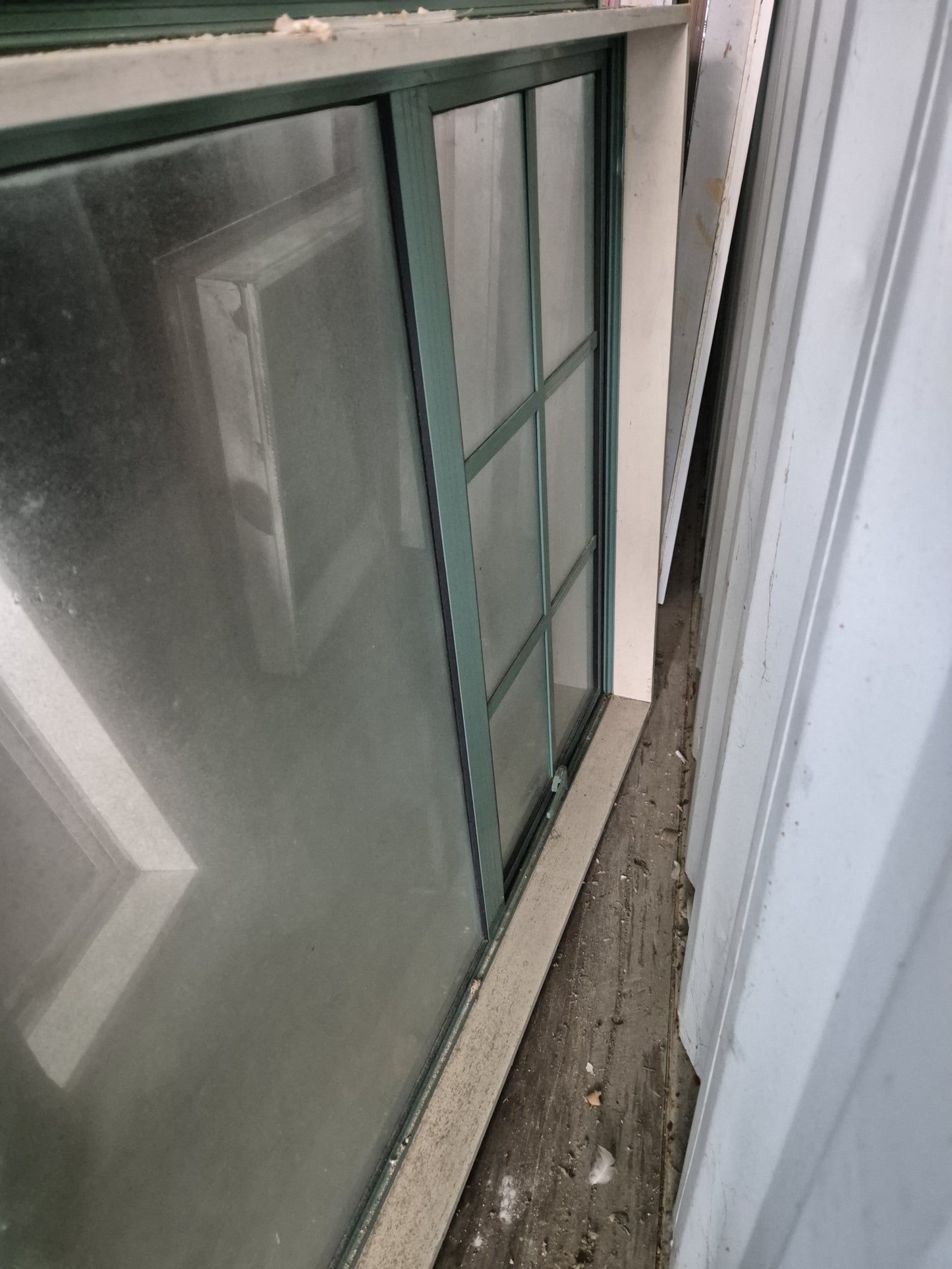 Large Aluminium Window, 2 opening windows 1.1 H x 3 W #2076