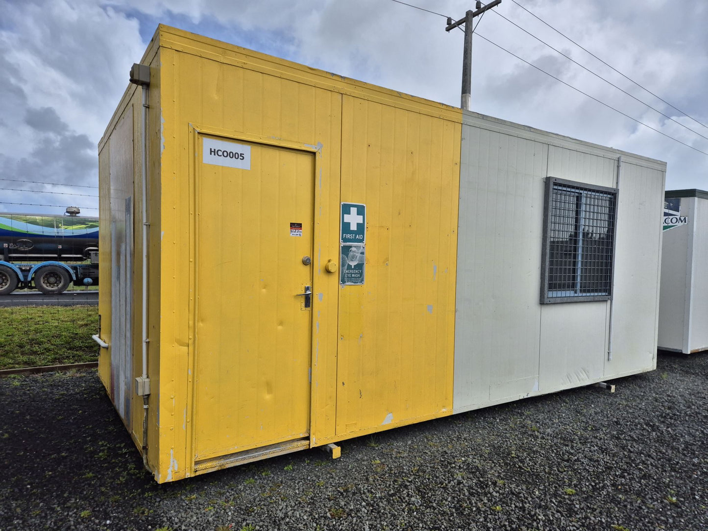 DRY 6 m x 3 m Portable Lunch Room / Site Office