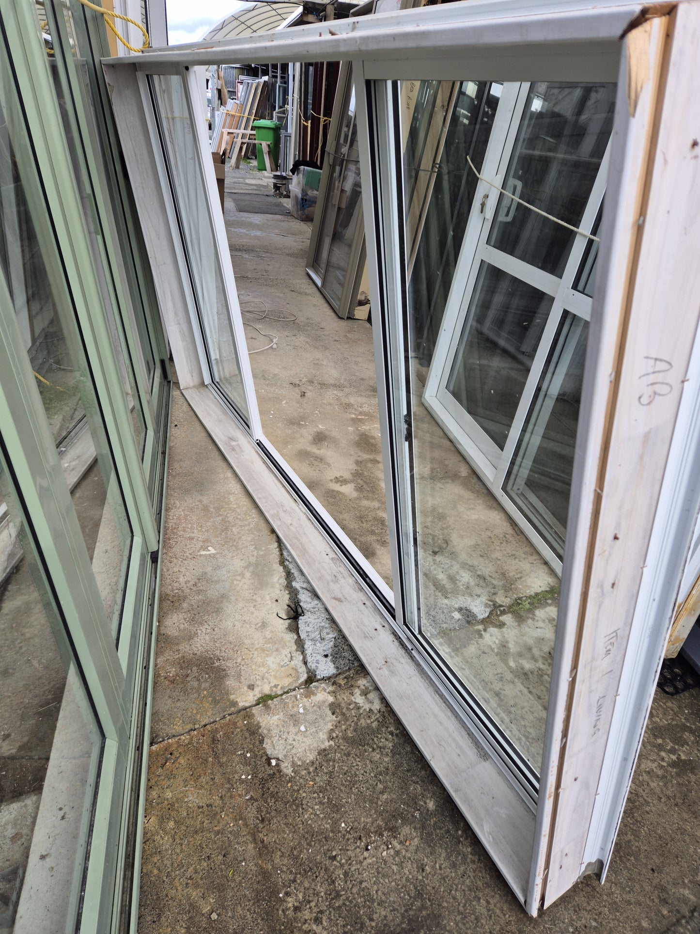 Biparting Double Sliding window 1.4 H x 2.7W #2109e See matching joinery