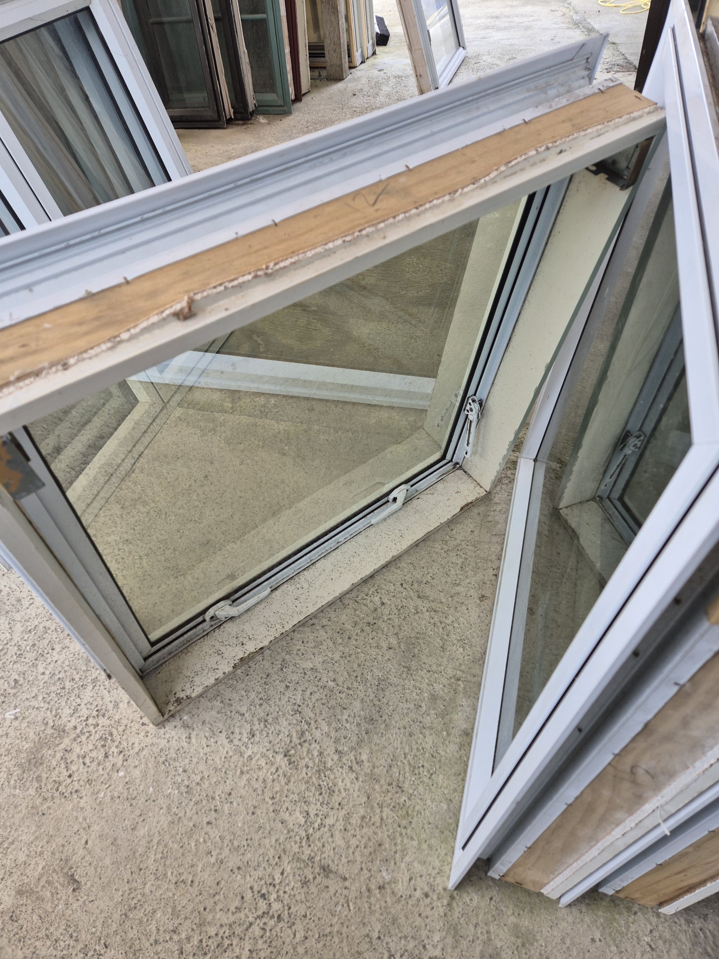 White window, mirrored glass 800x800 3 available #2136a