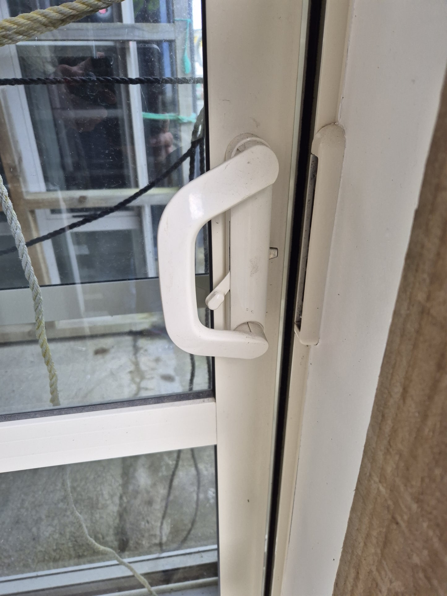 Cream Ranchsliders & matching windows #2168