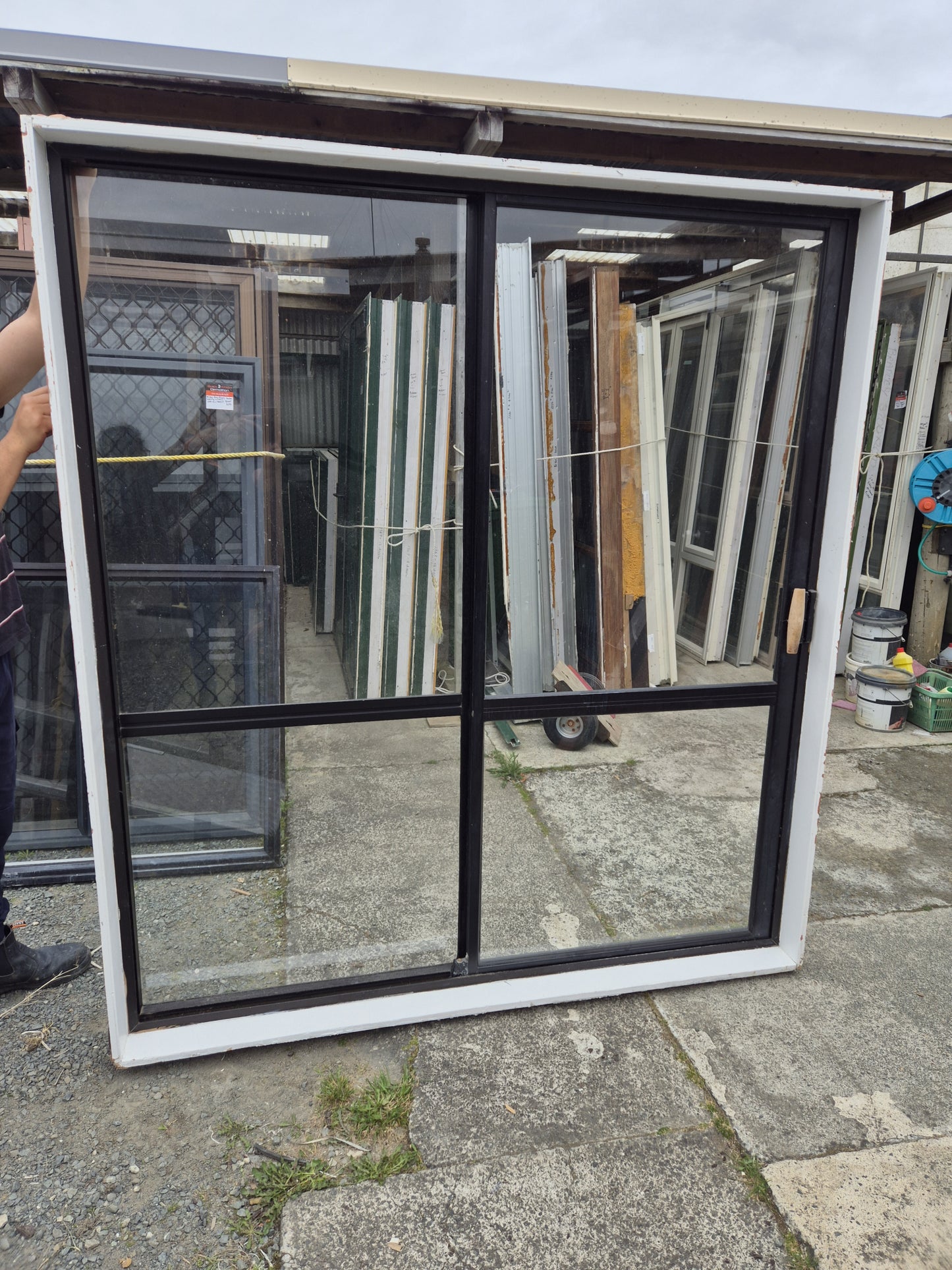 Black Ranchslider 2 m H x 1.8 m W #2183