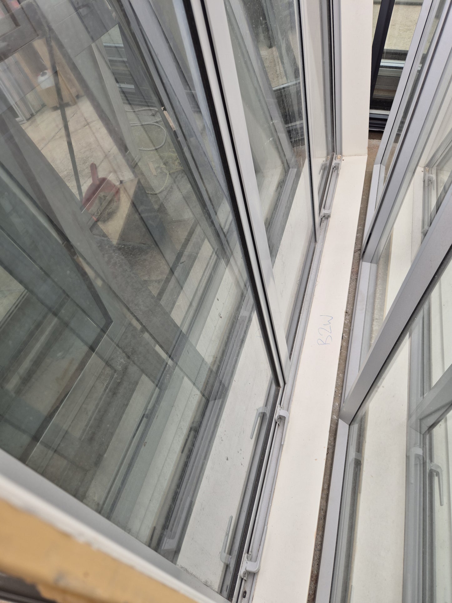 Job lot of Silver Pearl Joinery 1 x Bifold, 1 x Door & 6 windows