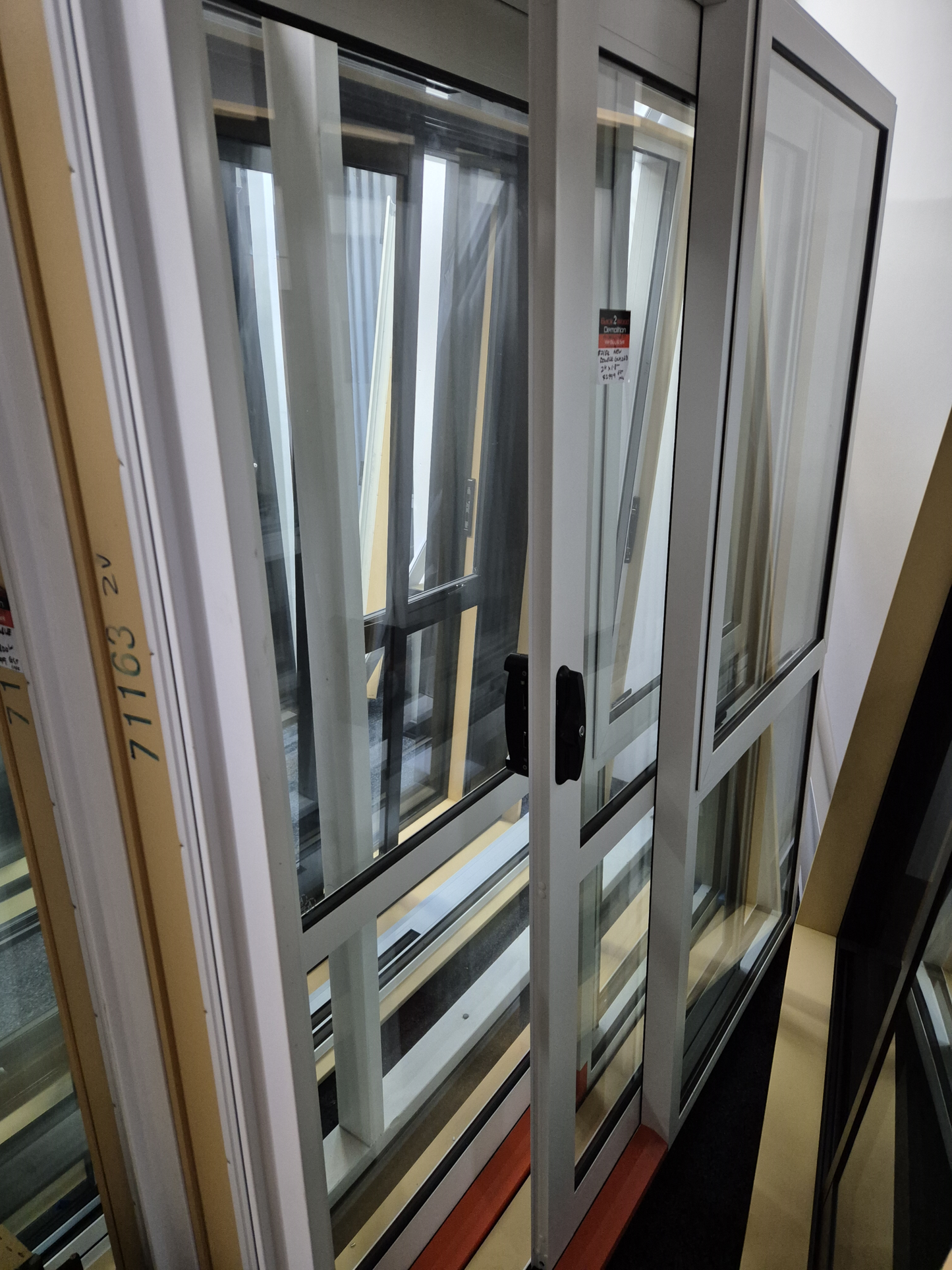 JOB LOT OF NEW DOUBLE GLAZED WHITE ALUMINIUM JOINERY