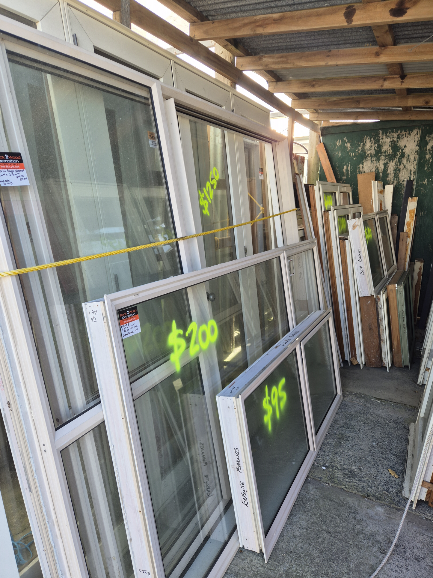 *SALE*Ensuite / Bathroom window 700 H x 1600 W #2304