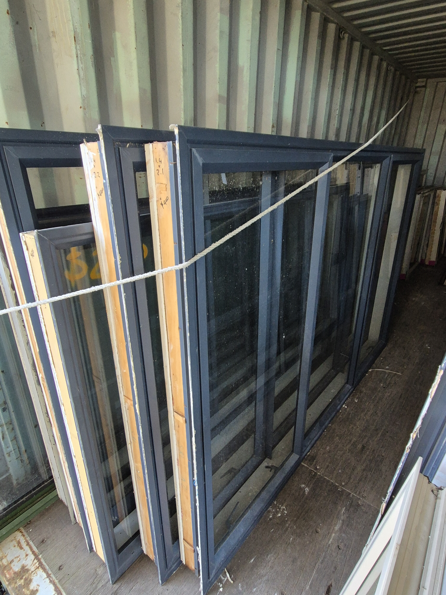 Aluminium Windows Priced & sell individually or as a lot.