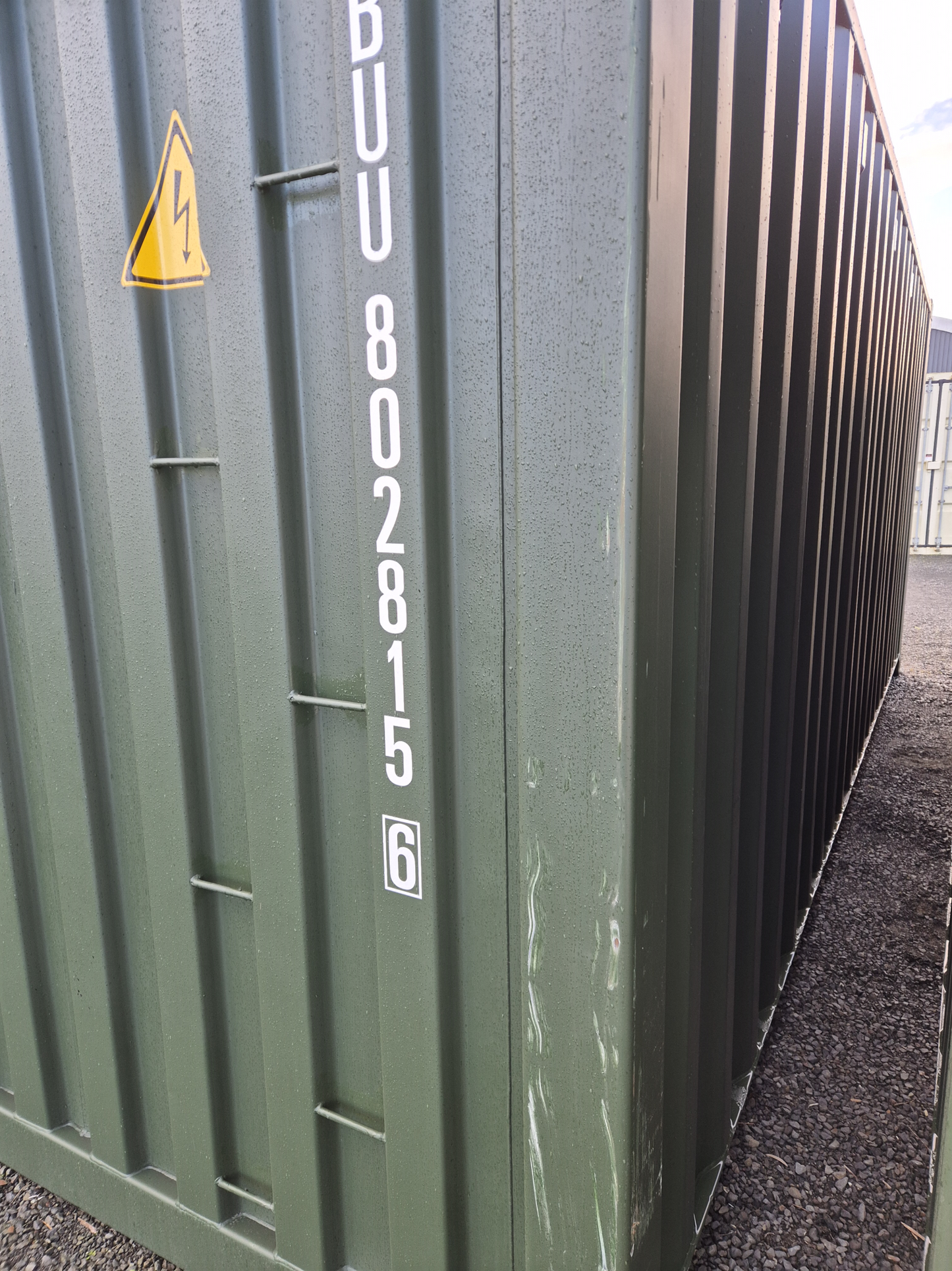 NEW / ONE TRIP - 20ft Containers