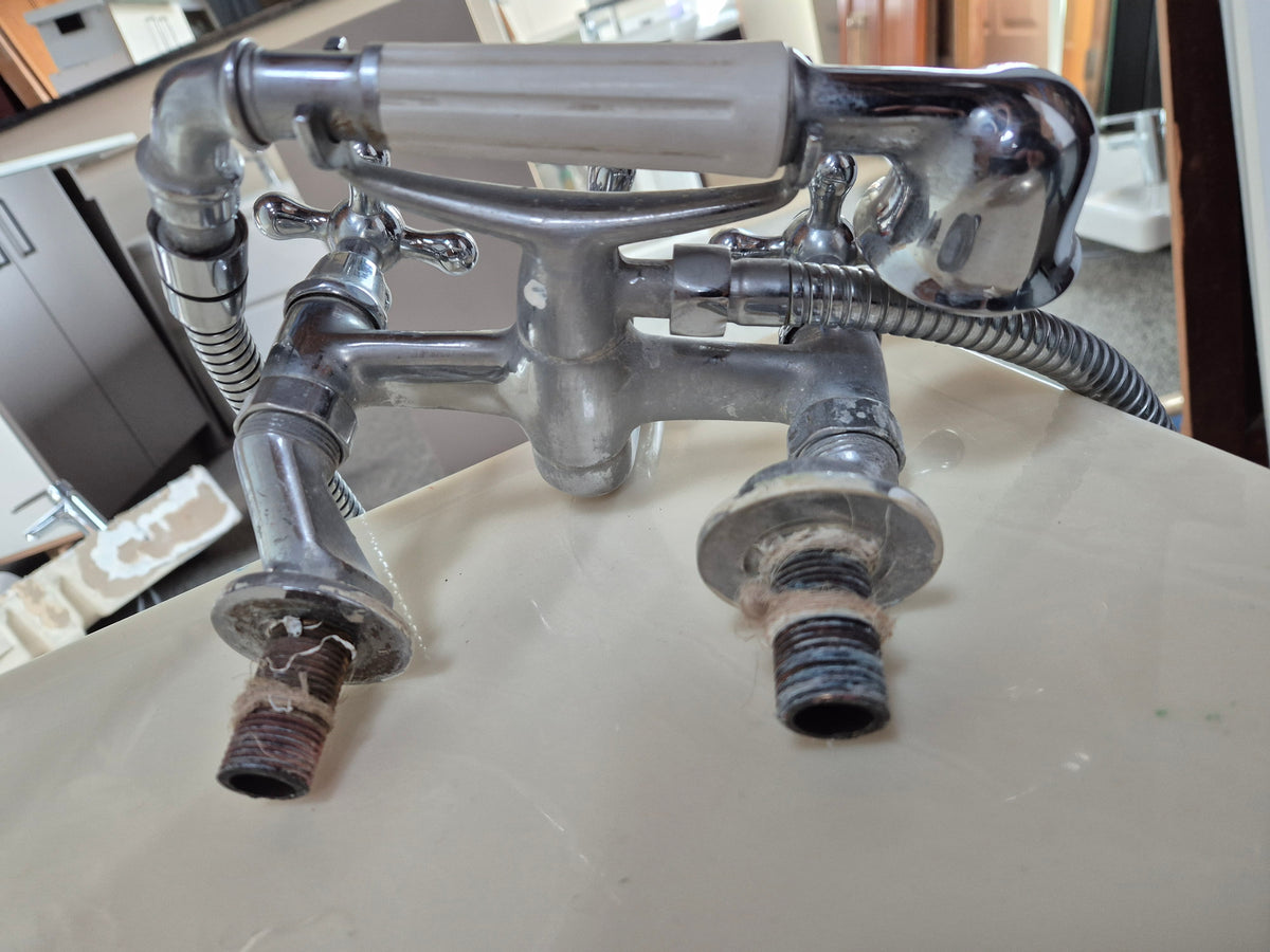 Aquatica Telephone Bath faucet