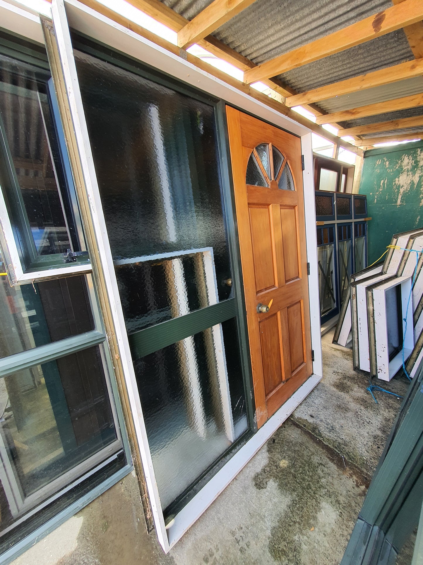 Karaka Green Entranceway with Wooden Door & Sidelight 2 H x 1.6 W #SDF2