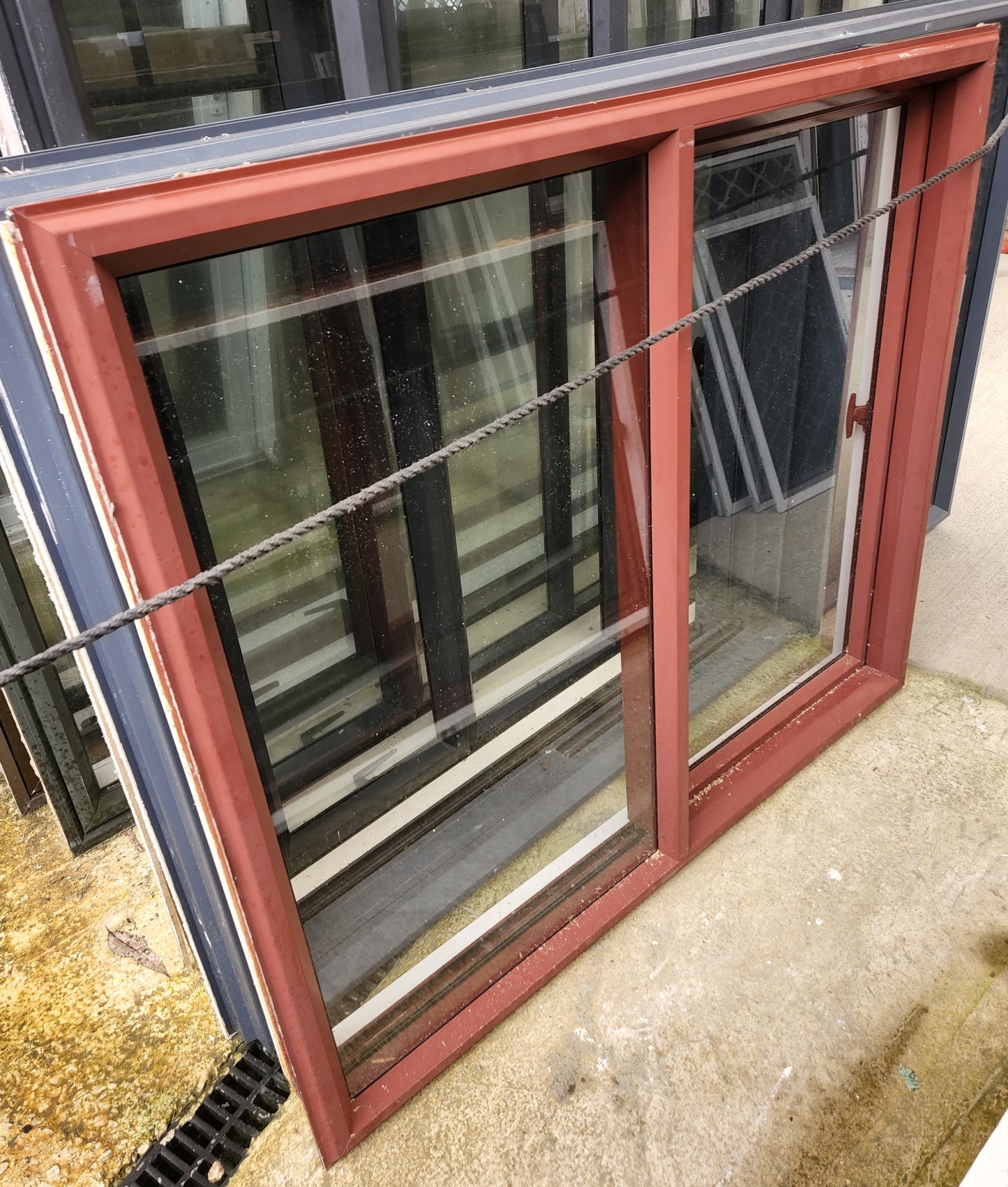 Pioneer Red Sliding Window 1 m H x 1.2 m W #WD7