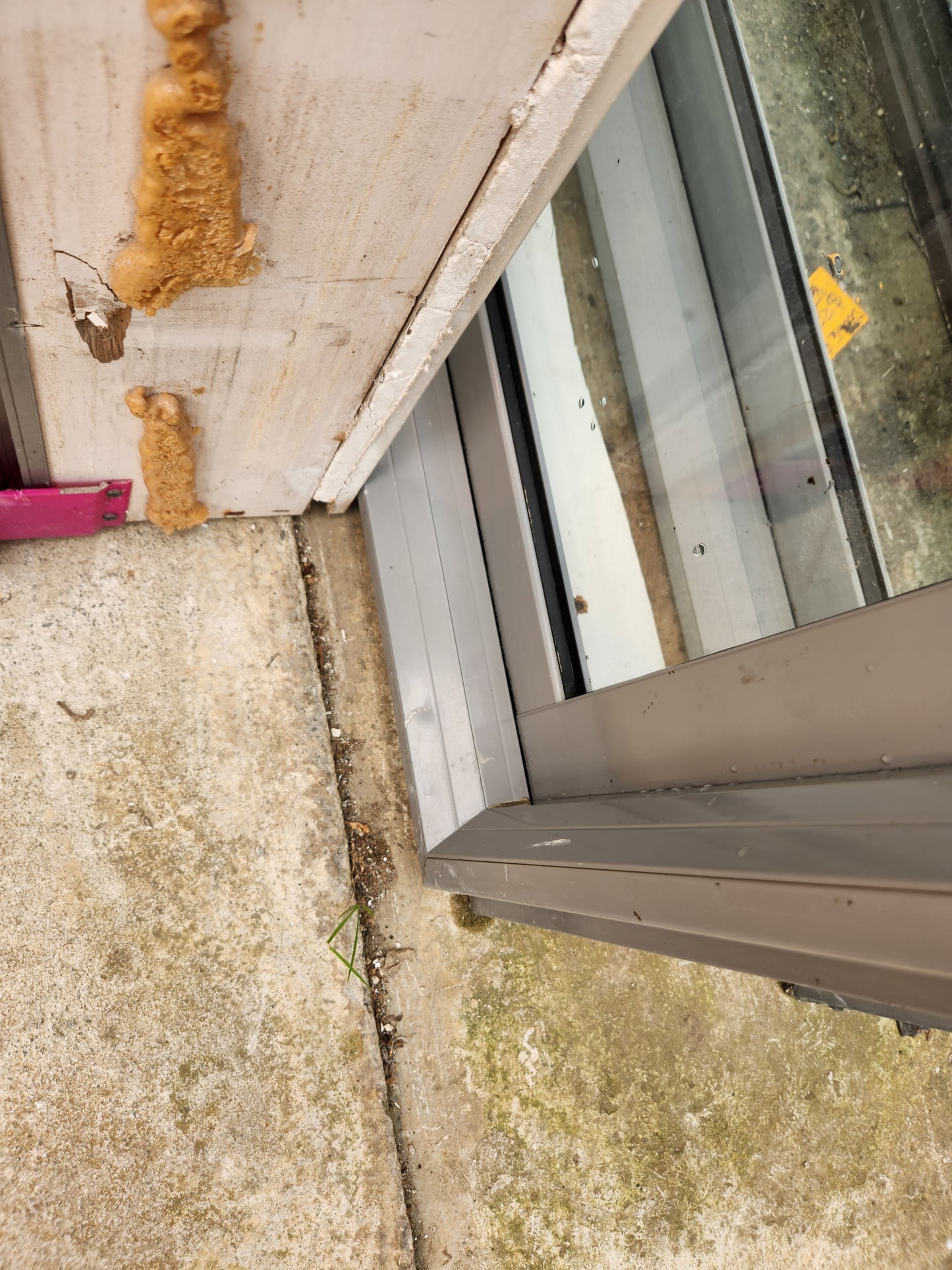 Job Lot of Sandstone Grey Joinery: 2 x Ranchsliders 1.6W & 6 x Windows