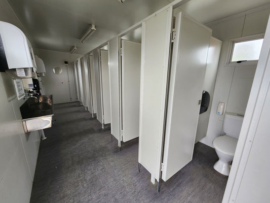 SAVE $1500 Ablution Block, 7 Toilets & S.s Urinal & Sink 8.4 m L x 3 m W