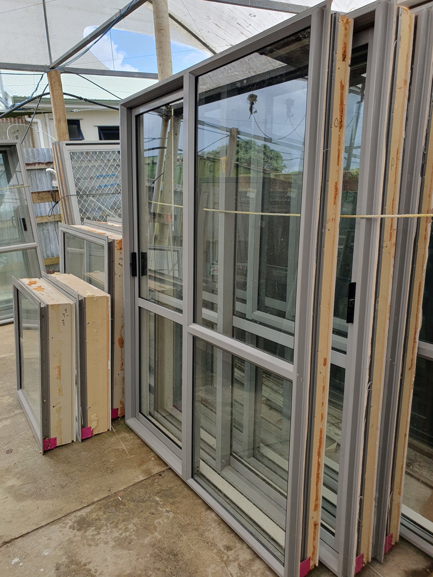 Job Lot of Sandstone Grey Joinery: 2 x Ranchsliders 1.6W & 6 x Windows