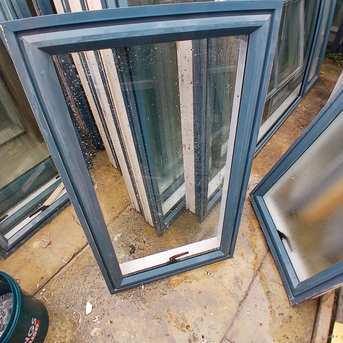 House lot of Aluminium Joinery, Stacker Slider, Ranchslider & windows #2292