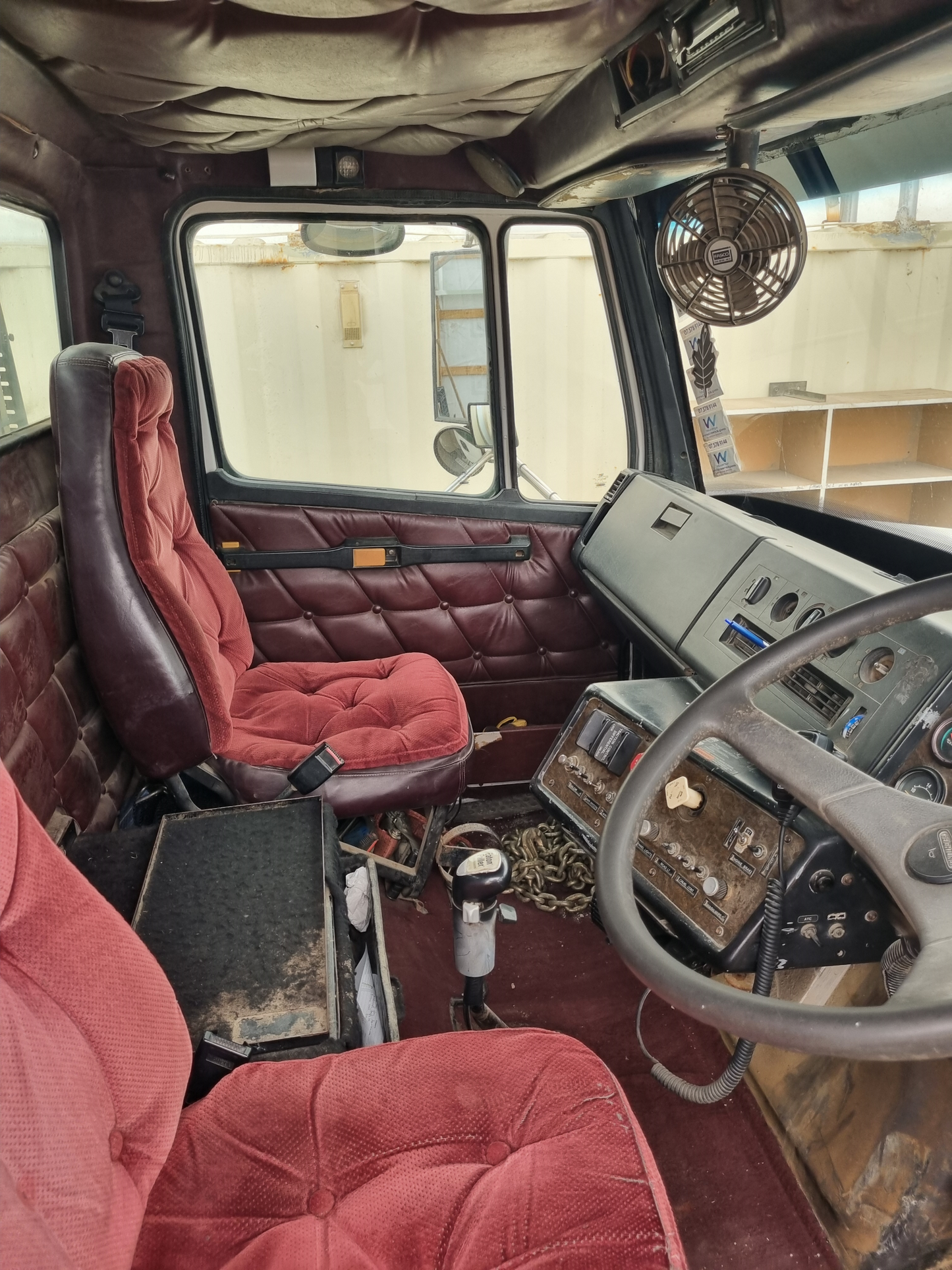 1998 Freightliner FLC Tipper