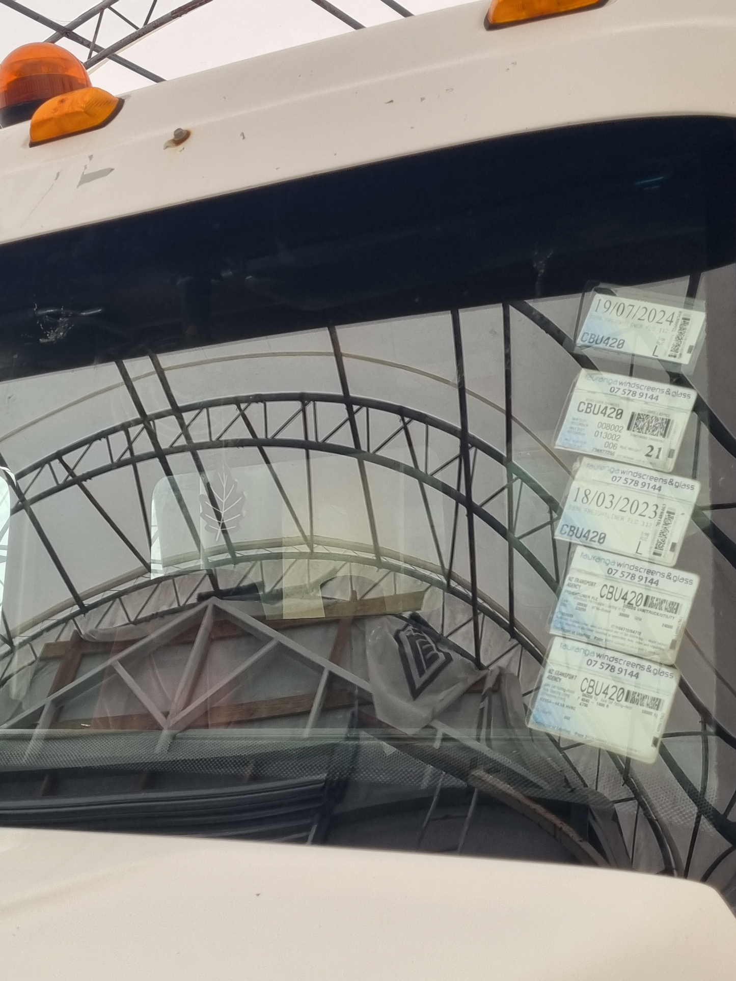 1998 Freightliner FLC Tipper