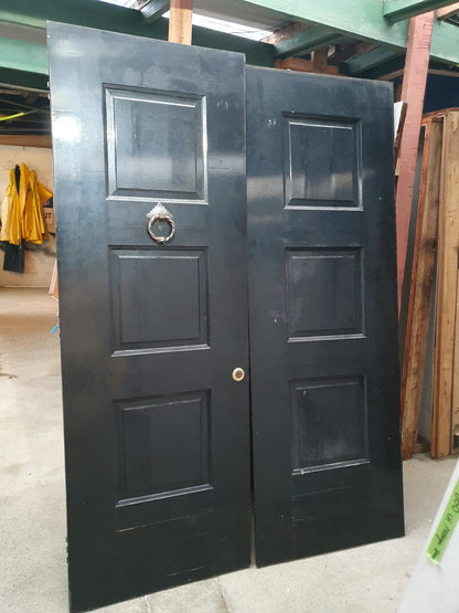 Solid wood Entrance doors 2.2 H x 1.550 W comes with key NO frame