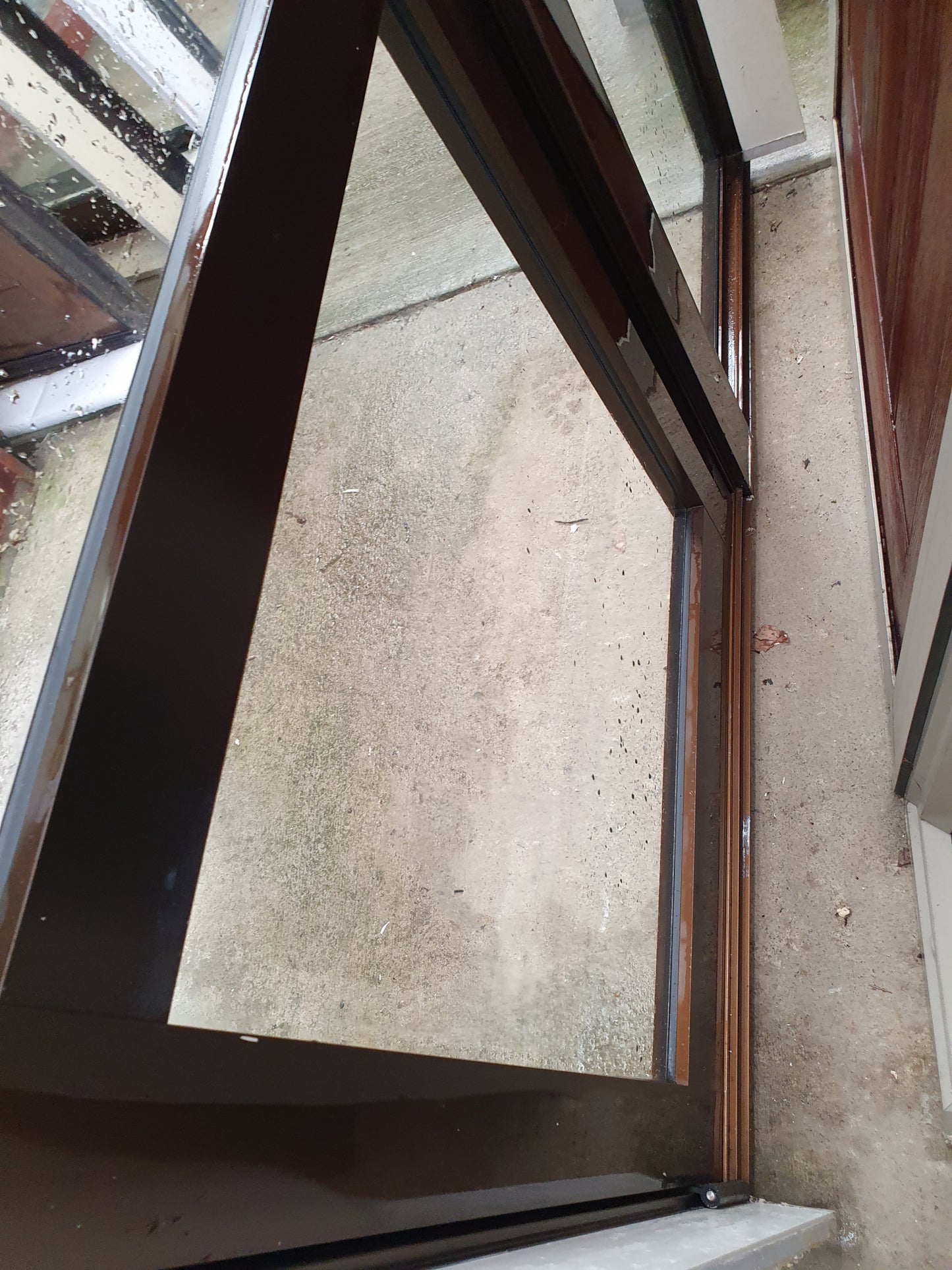 Bronze door with opening window sidelight 2m H x 1320 W