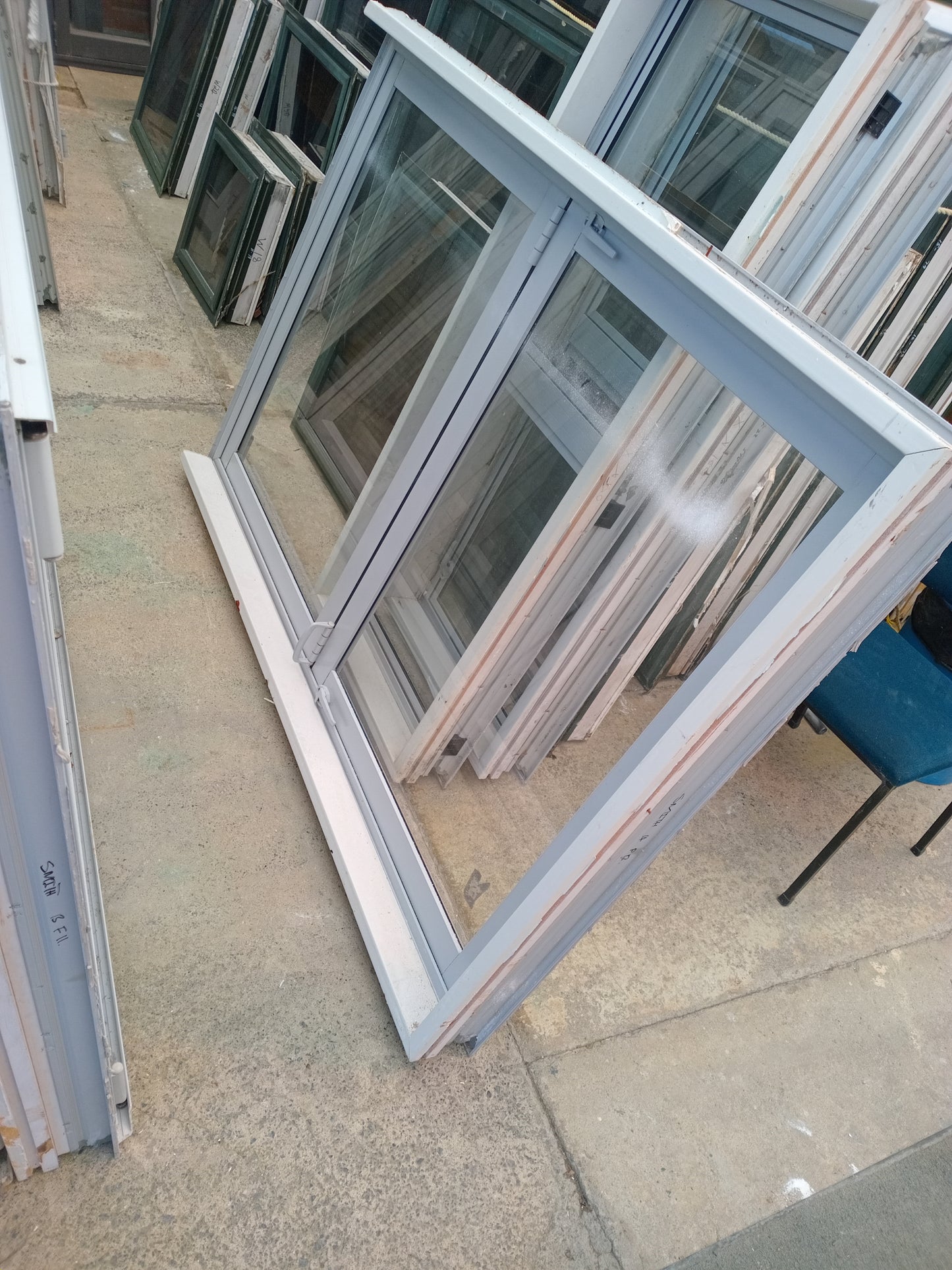 Bifolding windows, awning windows & matching doors will sell individually