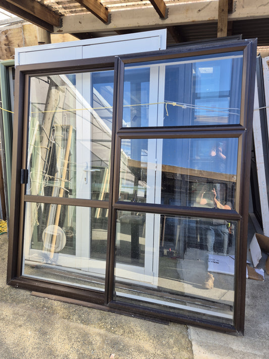 Bronze Ranchslider with opening windows 2 H x 2 W