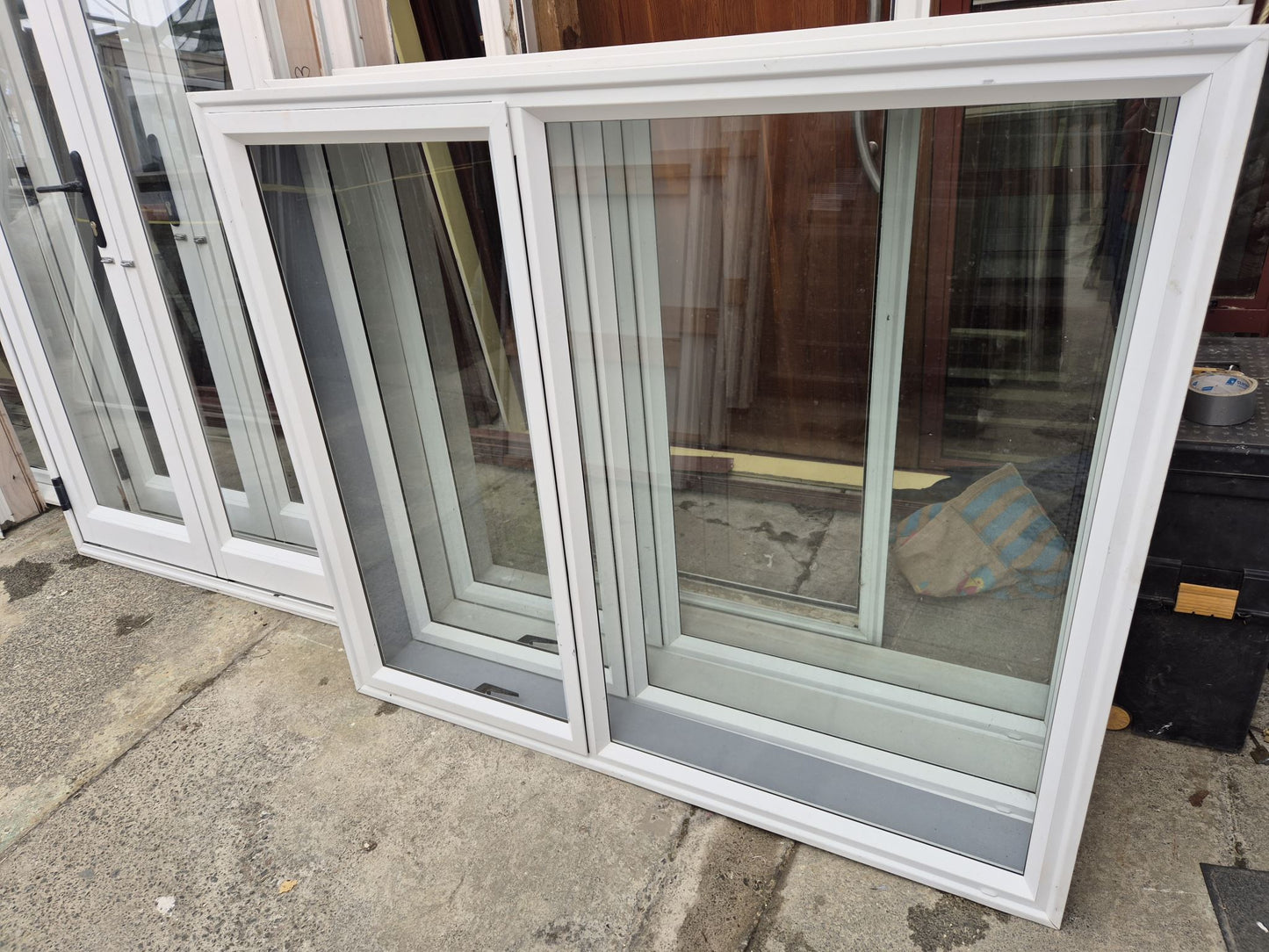Aluminium awning window 1.2 H x 1.4 W #2109h See matching doors & windows