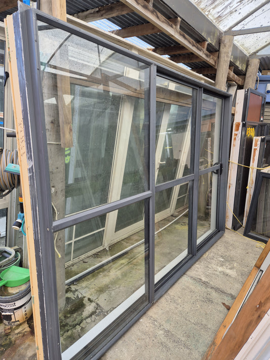 Stacker Sliding Door 2030 H x 3000 W #2126