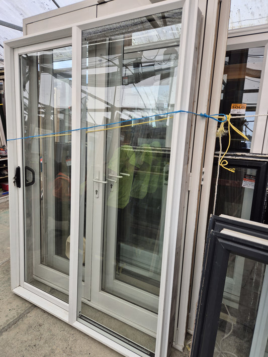 Off White Ranchslider 2 H x 1.4 W  #2109f see matching windows etc
