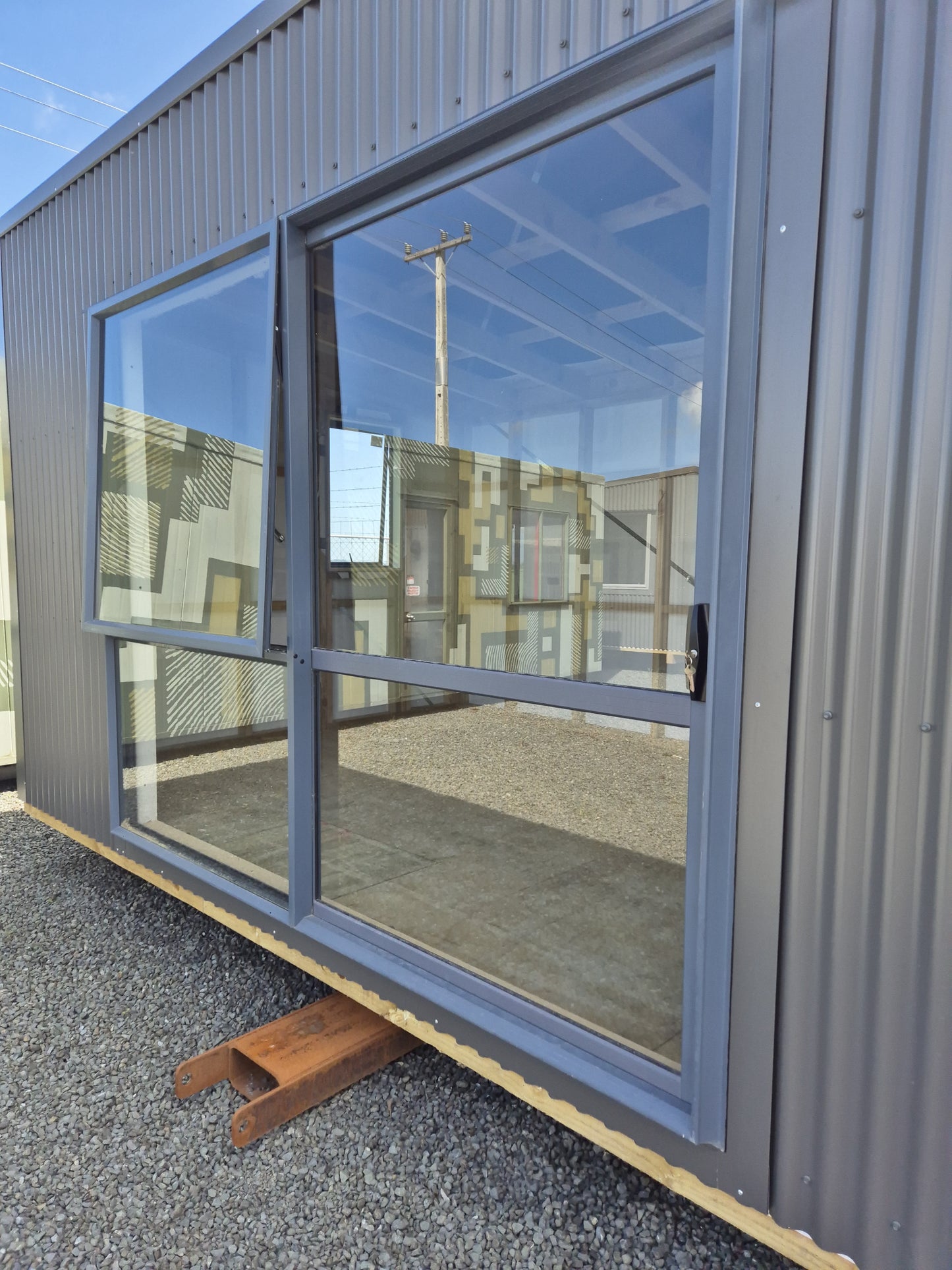Newly Built 7.2  x 3 Coloursteel Portable building