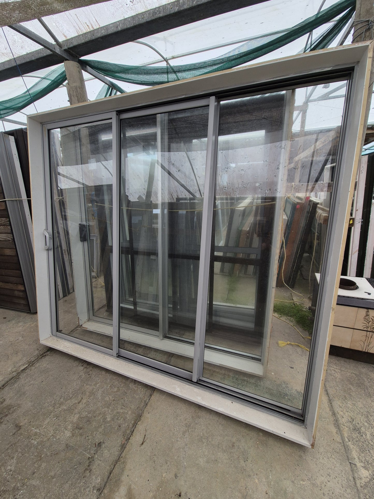 Stacker Slider, great condition 2275 H x 2020 W #2166