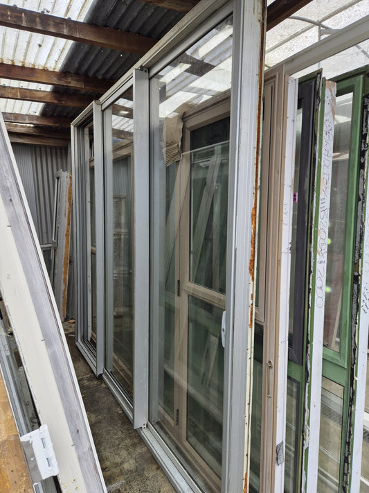 Silver Stacker Slider, Tall 2.4 H x 2.71 W #2167