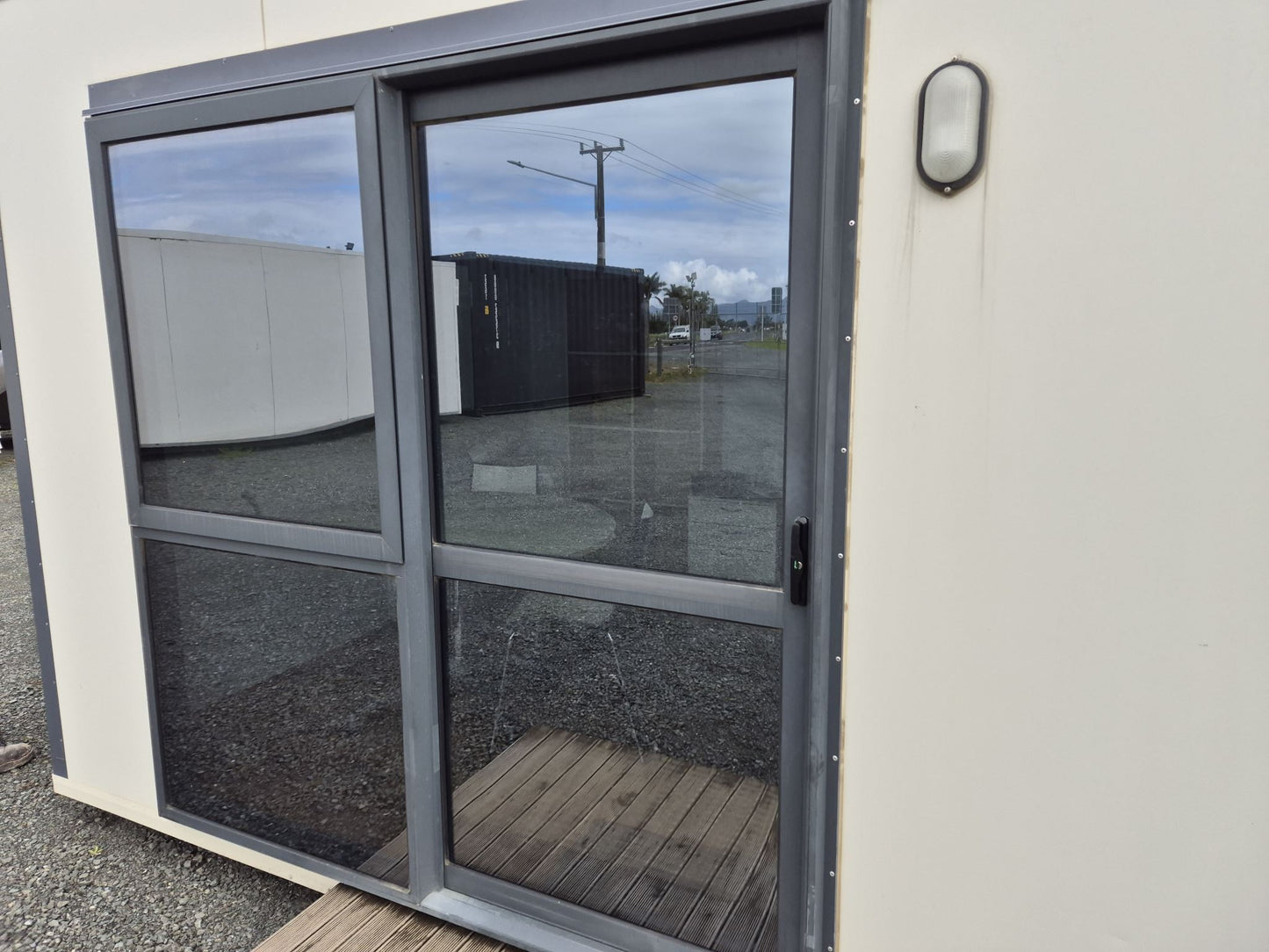 Instant Office or Sleepout, Air Con, DG joinery 6m x 3m