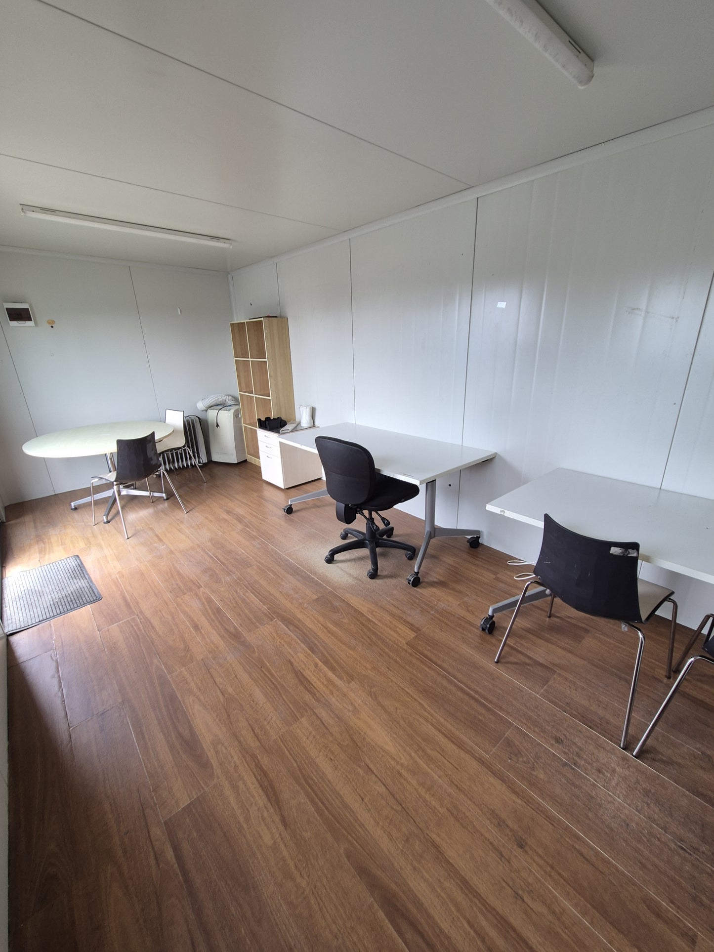 Instant Office or Sleepout, Air Con, DG joinery 6m x 3m