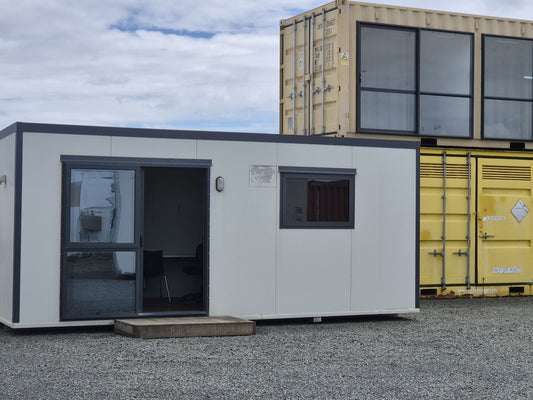 Instant Office or Sleepout, Air Con, DG joinery 6m x 3m