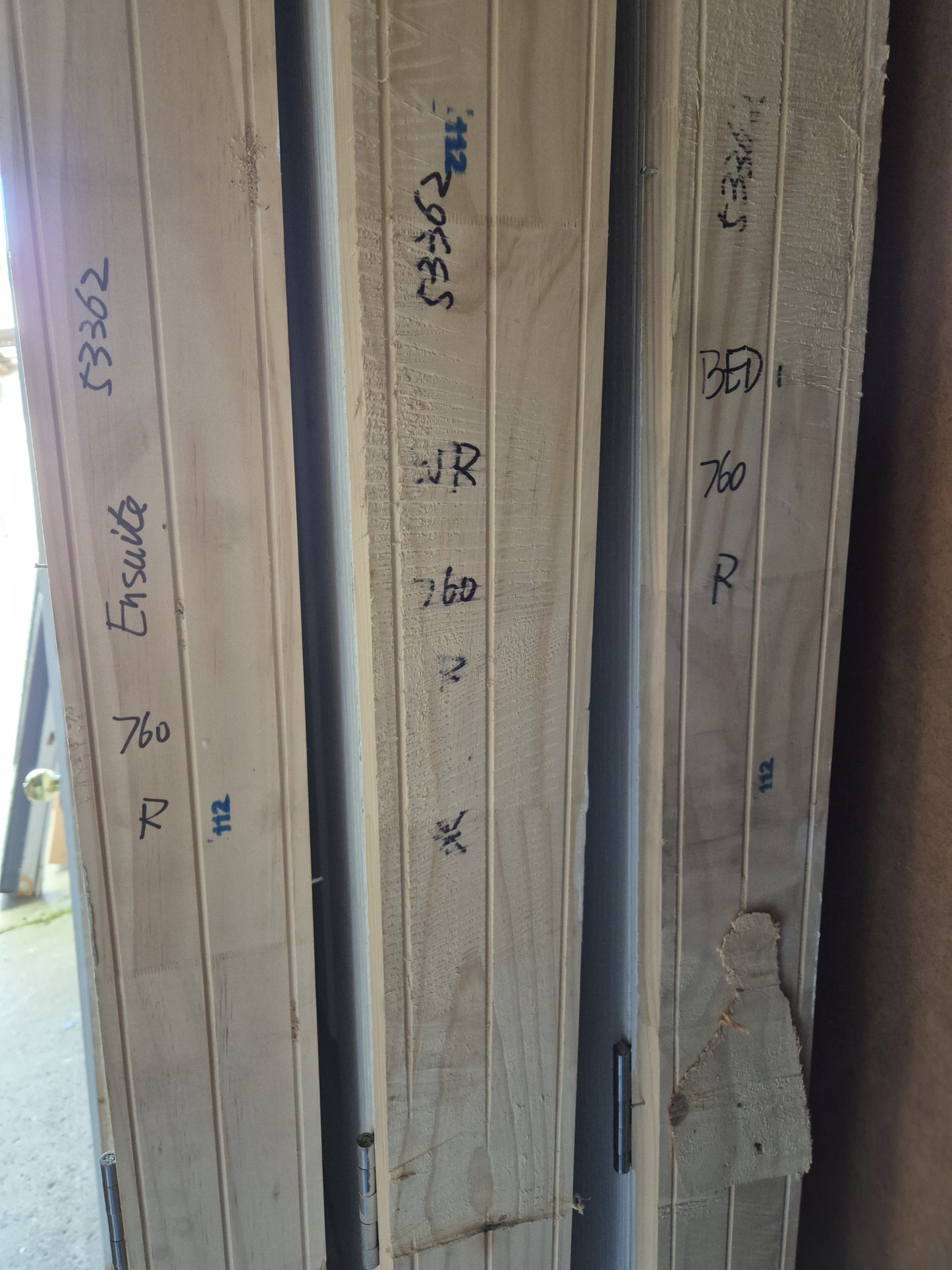 Pre hung interior doors 760 & 810 W + Frame