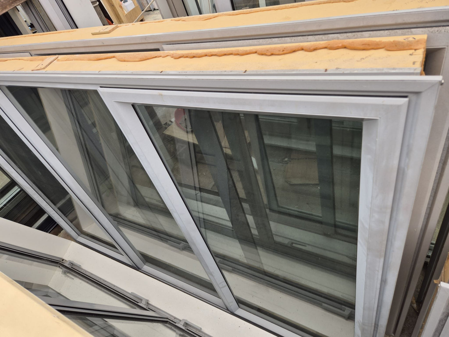 Job lot of Silver Pearl Joinery 1 x Bifold, 1 x Door & 6 windows