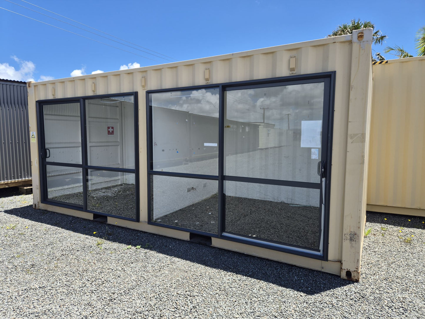 20ft Container With 2 Ranchsliders NOT Watertight