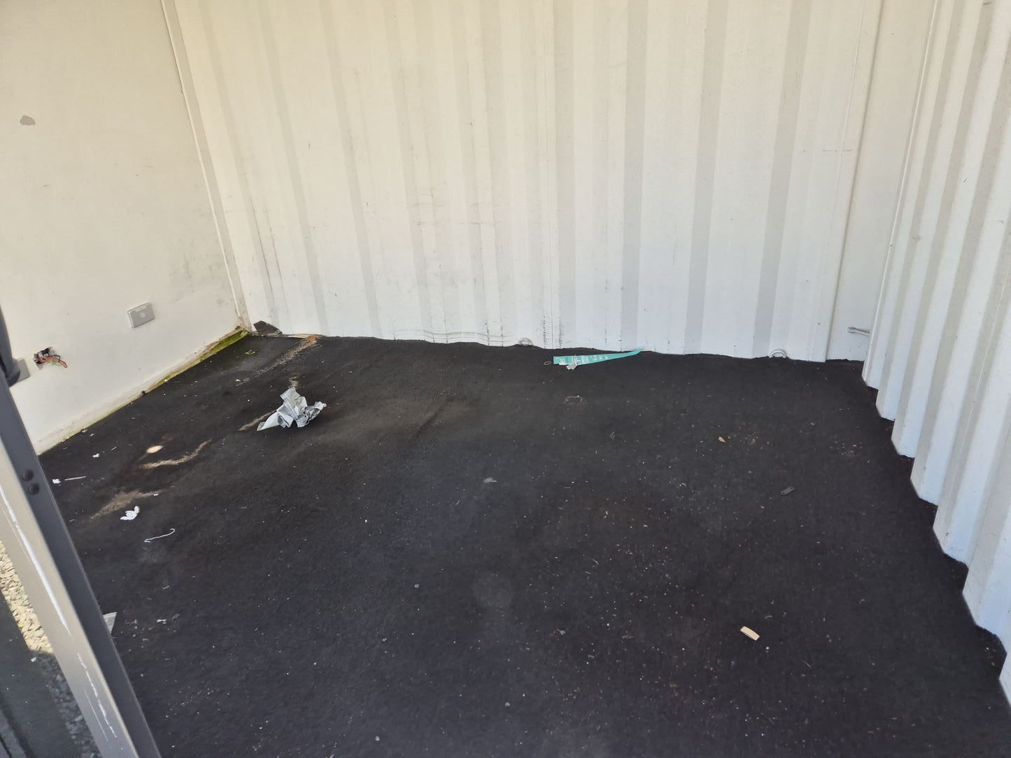 20ft Container With 2 Ranchsliders NOT Watertight