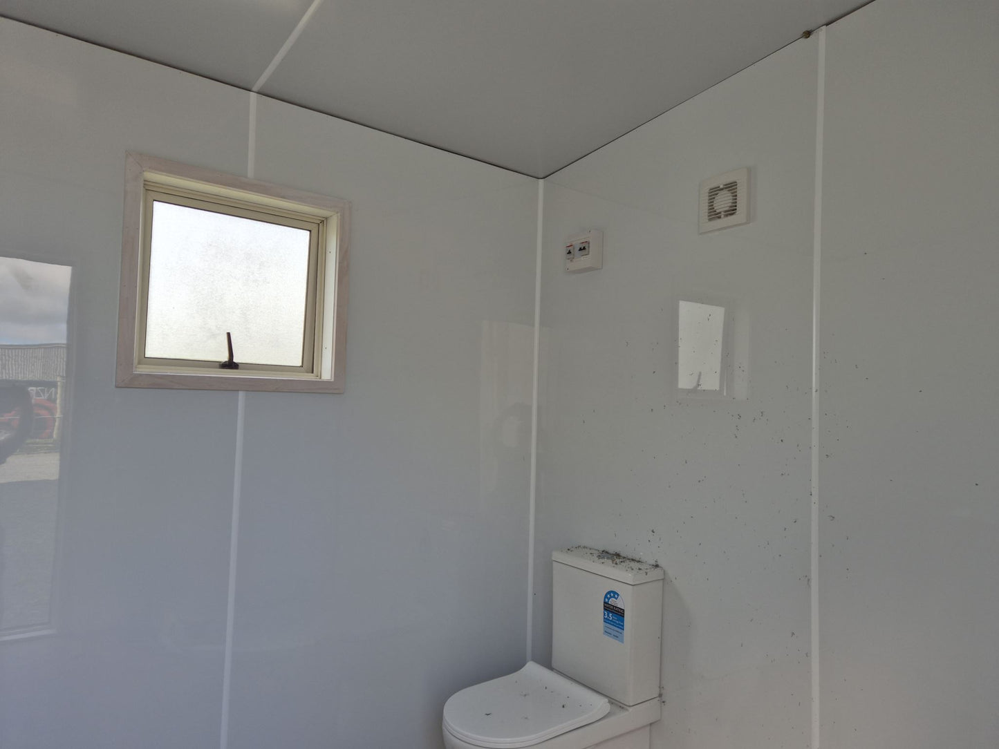 Portable Bathroom / Laundry Unit